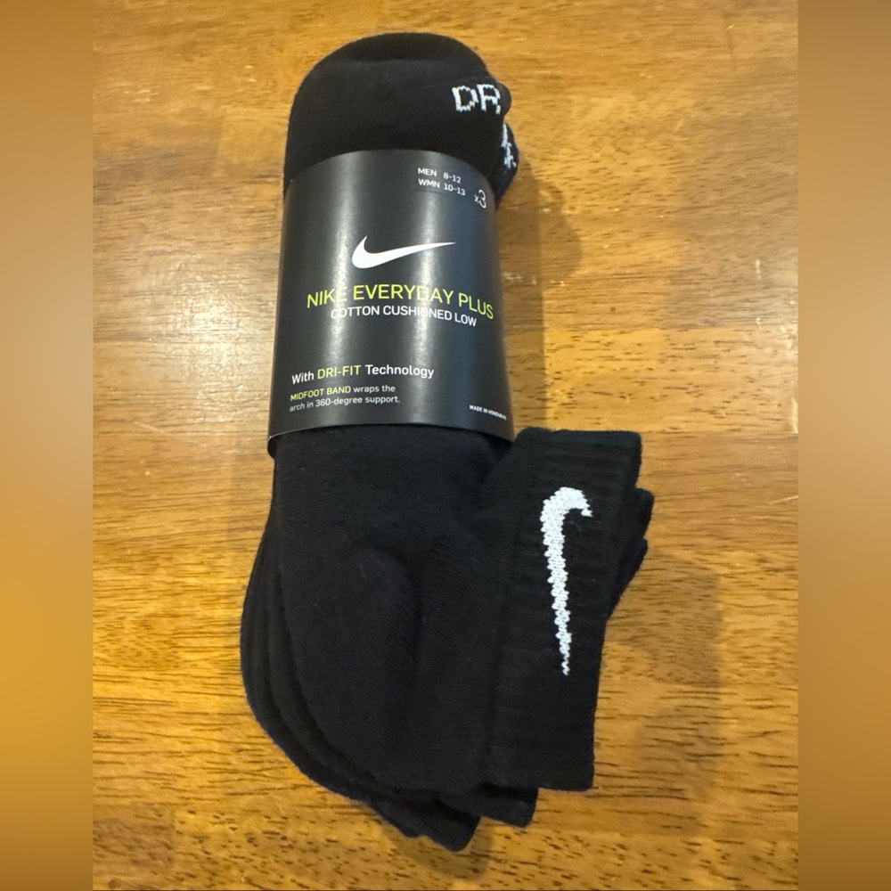 Nike Men's 3 Pair Everyday Low-Cut Large Socks SX7640 010 Black New With Tags